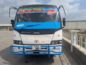 Tata LP 2010 White