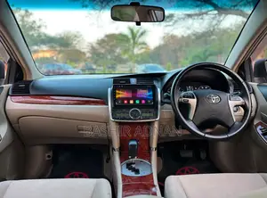 Toyota Premio 1.8 FWD 2013 Silver