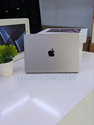 Laptop Apple MacBook Pro 2023 M2 16GB Intel Core M2 SSD 1T