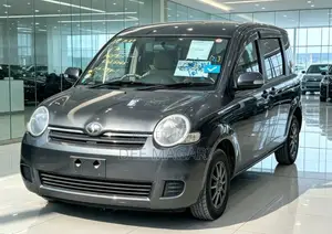 Toyota Sienta 2007 Silver