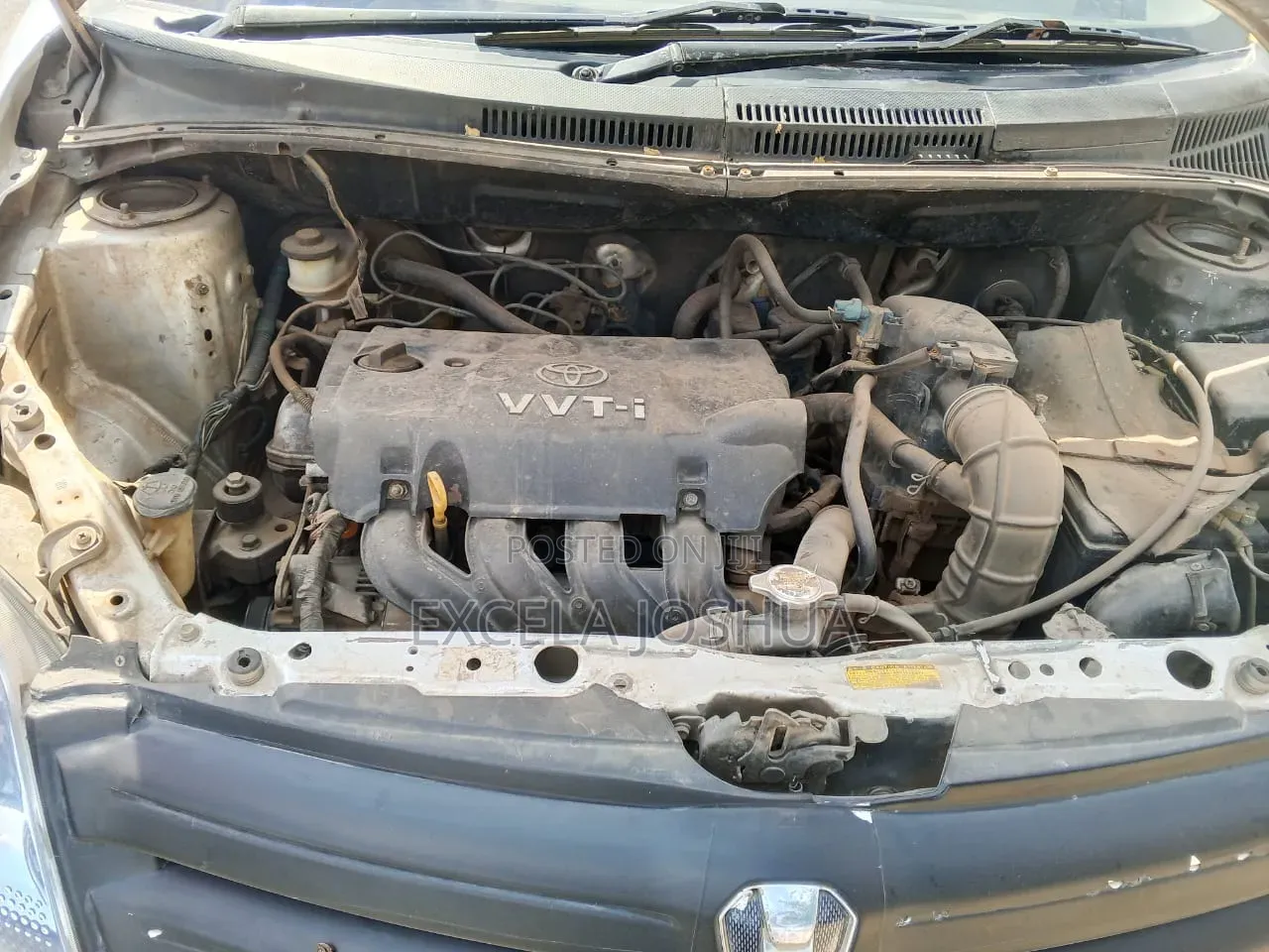 Toyota IST 2005 Silver