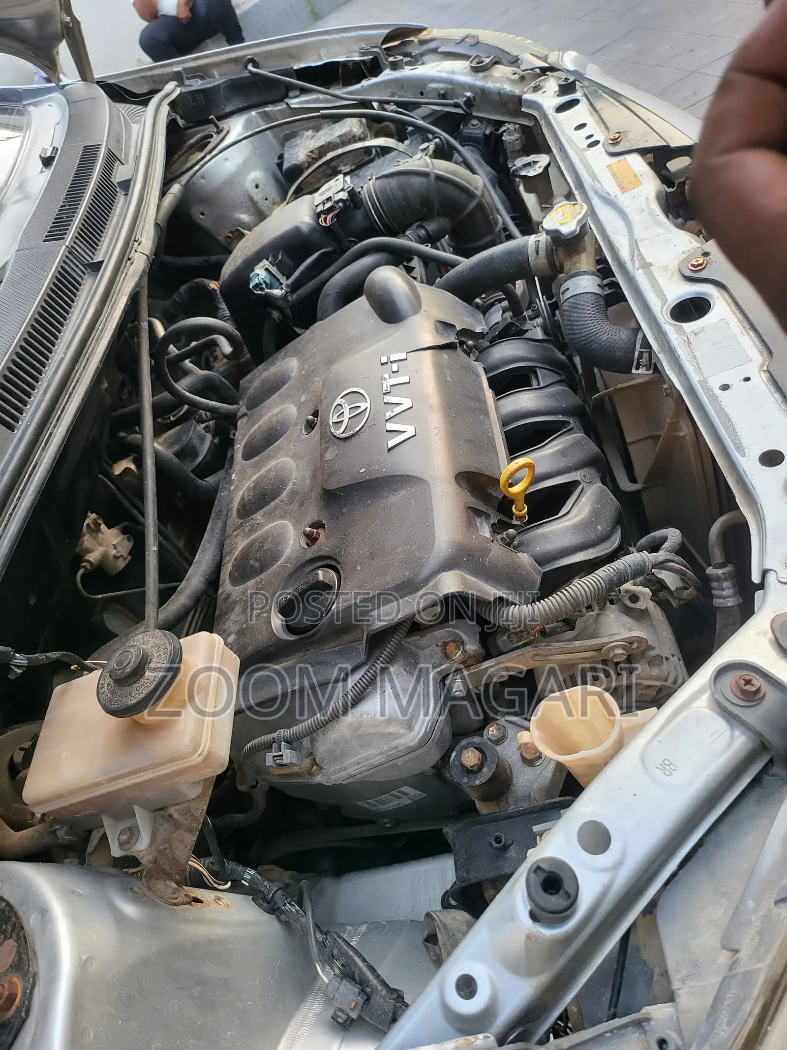 Toyota IST 2004 Silver