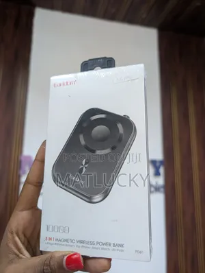 3 in 1 Magnetic Wireless Power Bank ( PD61)