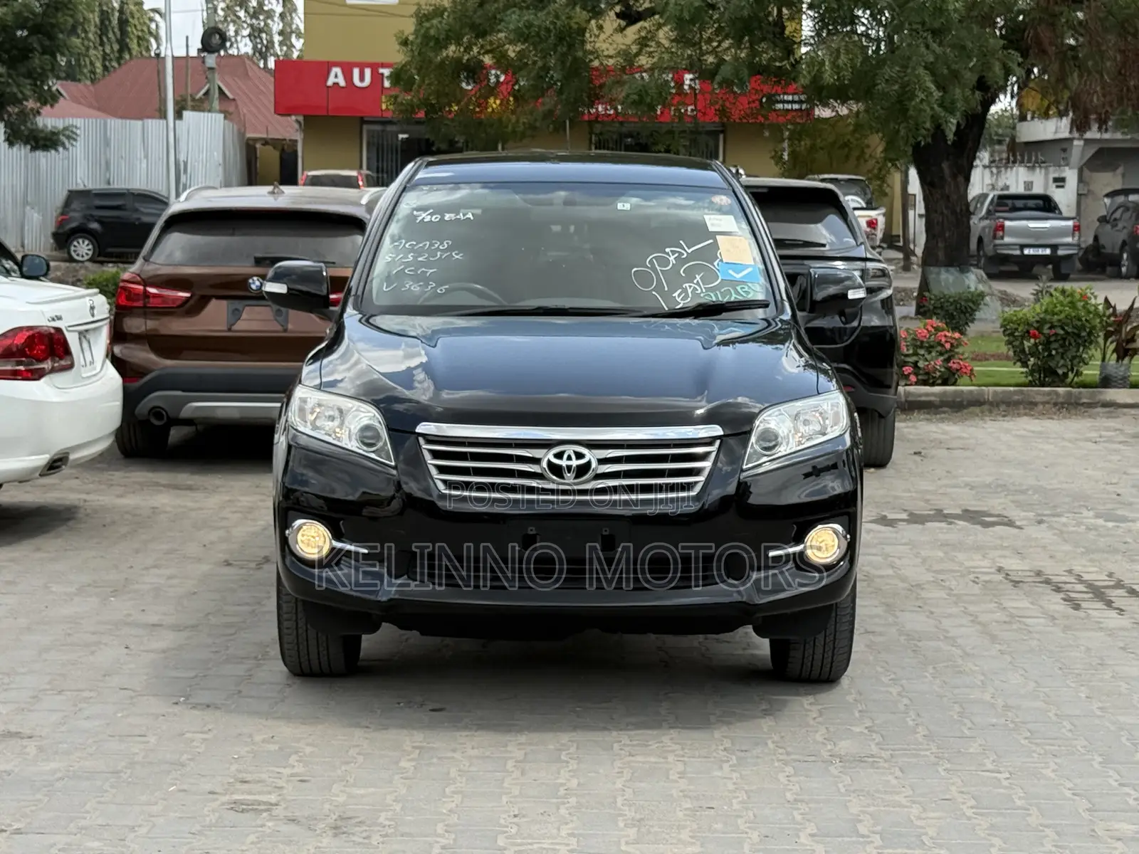 Toyota Vanguard 2010 Black