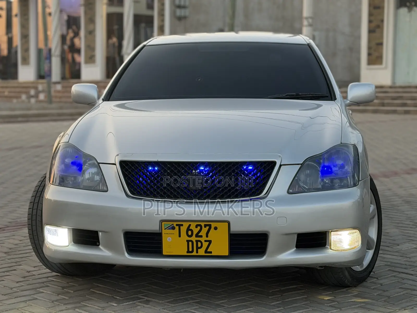 Toyota Crown 2004 Silver