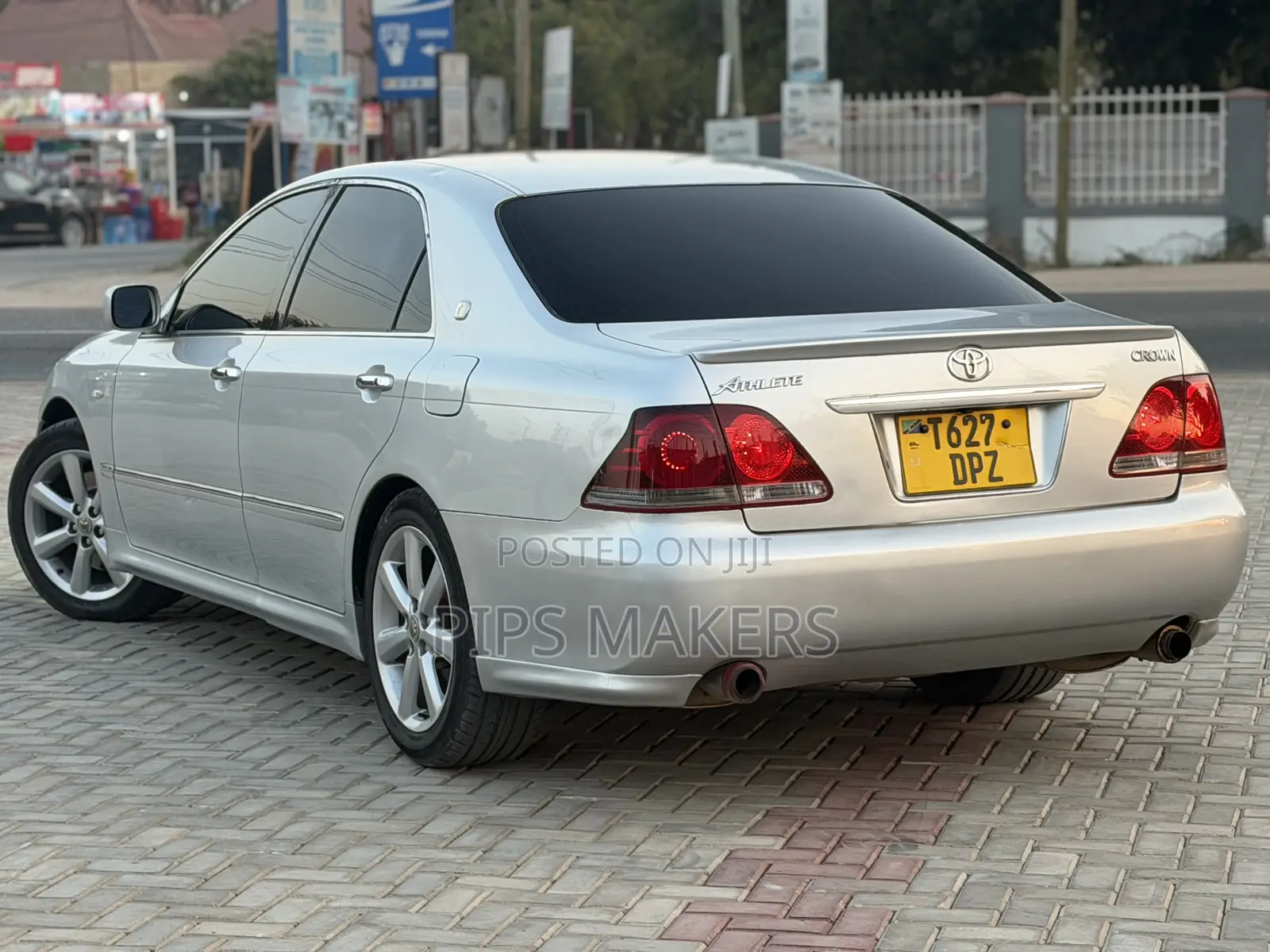 Toyota Crown 2004 Silver