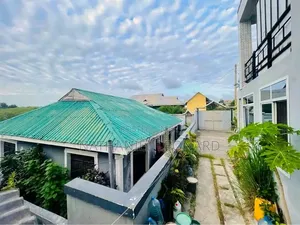 Furnished 8bdrm House in @Leonard, Kimara for sale