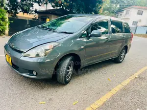 Toyota Wish 2005 Gray