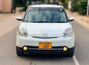 Mazda Verisa 2011 White