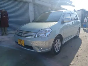 Toyota Raum 1.5 AWD 2005 Blue