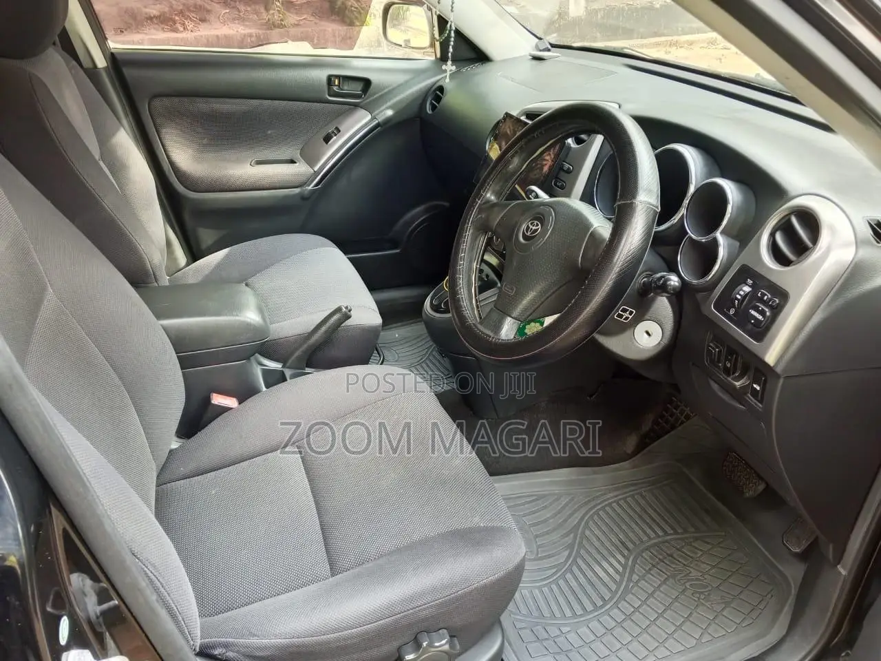 Toyota Voltz 2004 Black