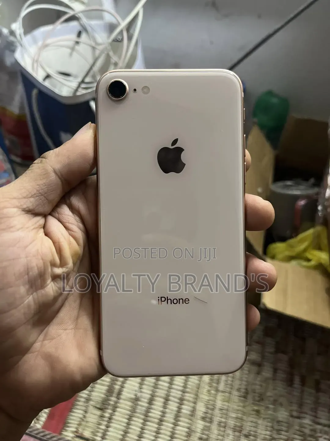 Apple iPhone 8 64 GB White