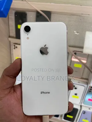 Apple iPhone XR 64 GB