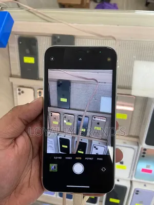 Apple iPhone XR 64 GB