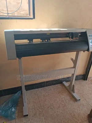 Plotter Cutting Machine