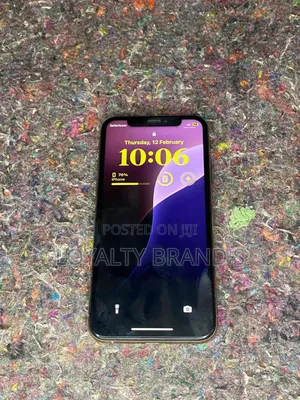 Apple iPhone XS 64 GB White