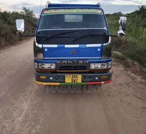 Mitsubishi Canter Tiper