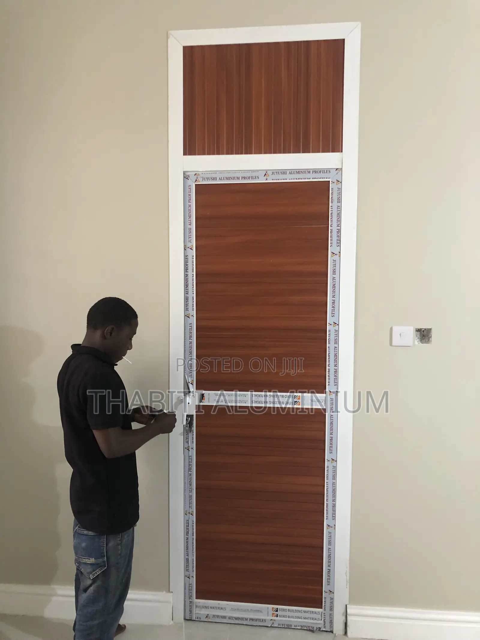 Mlango Wa Aluminium PVC