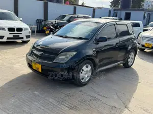 Toyota IST 2003 Black