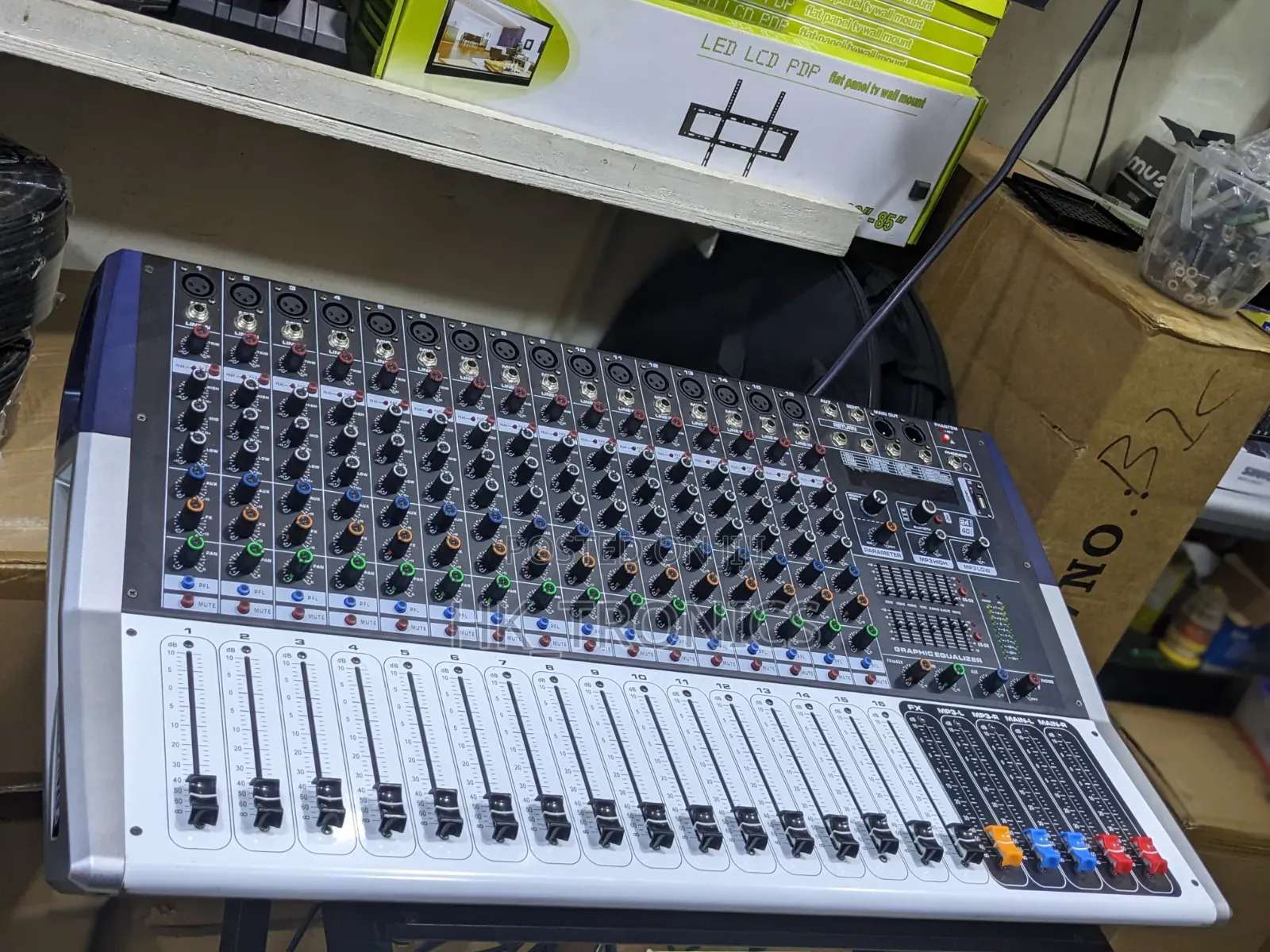 Acs Powerd Mixer 16ch