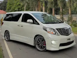 Toyota Alphard 2010 White