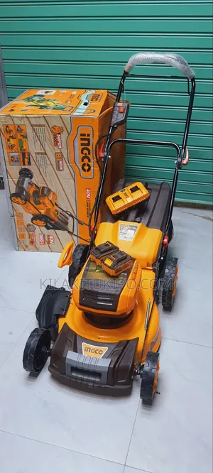 Ingco Lithium Ion Lawnmower