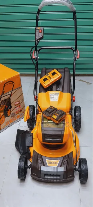 Ingco Lithium Ion Lawnmower