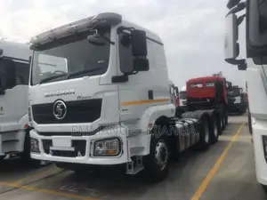 Shacman 6x4 H3000 400hp Tractor Truckd
