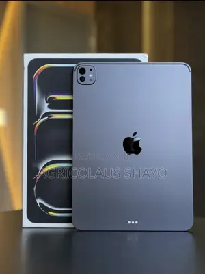 New Apple iPad Pro 11 (2025) 256 GB