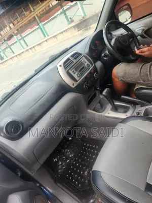 Toyota RAV4 2005 Blue