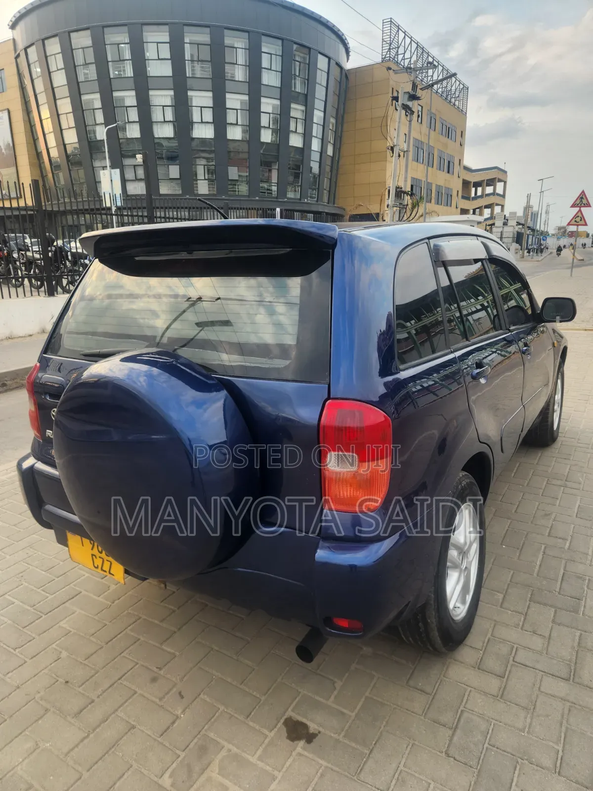 Toyota RAV4 2005 Blue