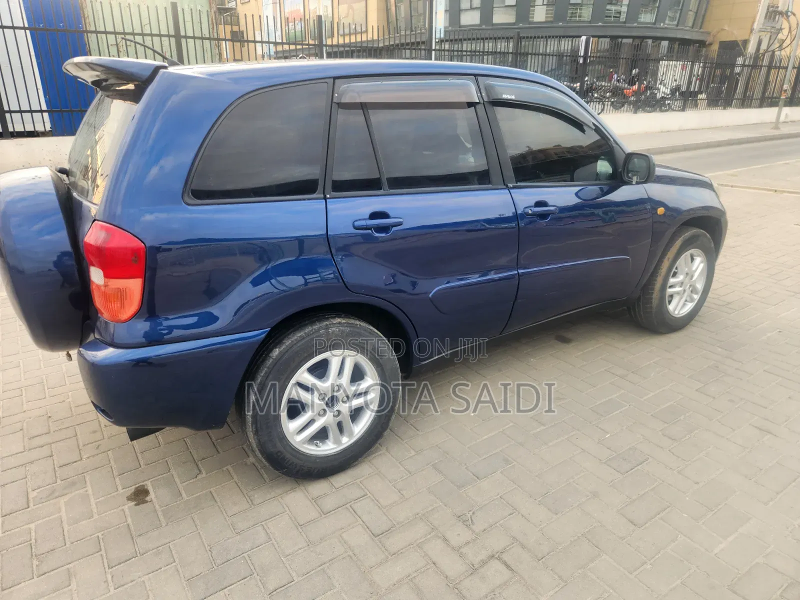 Toyota RAV4 2005 Blue