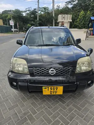 Nissan X-Trail Automatic 2005 Black