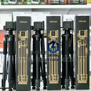 Original D900 Tripod Stand Heavy Duty Camera, Phone, R/Light