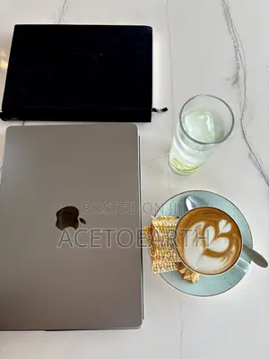 Laptop Apple MacBook Pro 2021 M1 16GB Apple M1 HDD 512GB