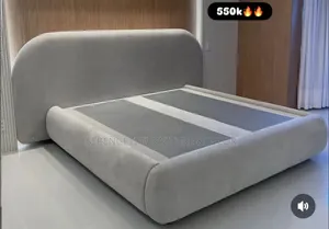 Kitanda Cha 5/6 Sofa Material