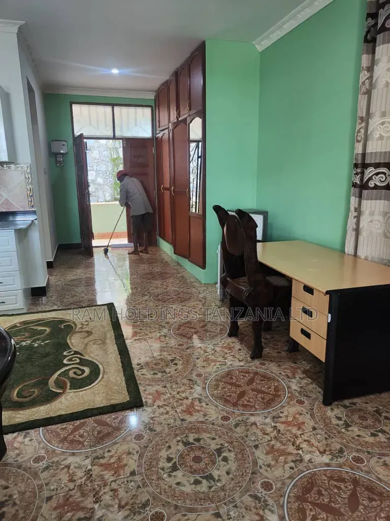 Furnished 1bdrm Apartment in Karama Lodge, Central Business Area