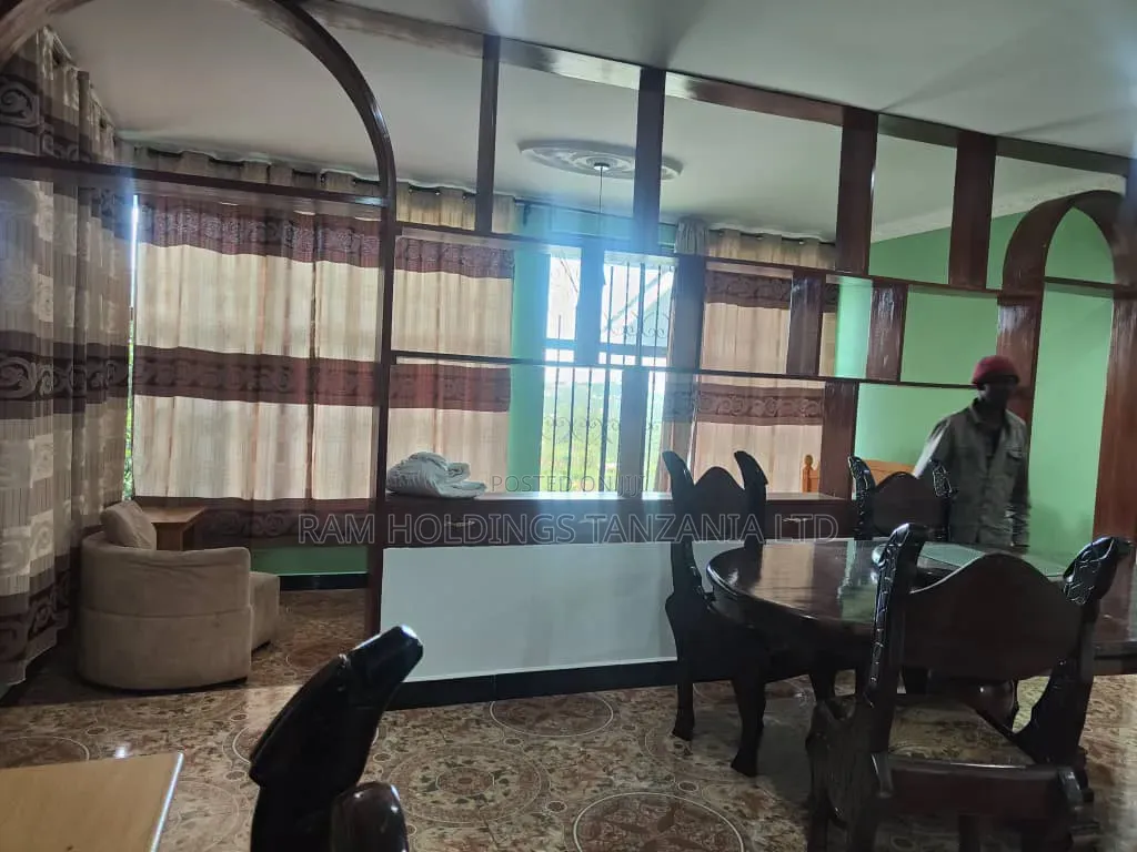 Furnished 1bdrm Apartment in Karama Lodge, Central Business Area