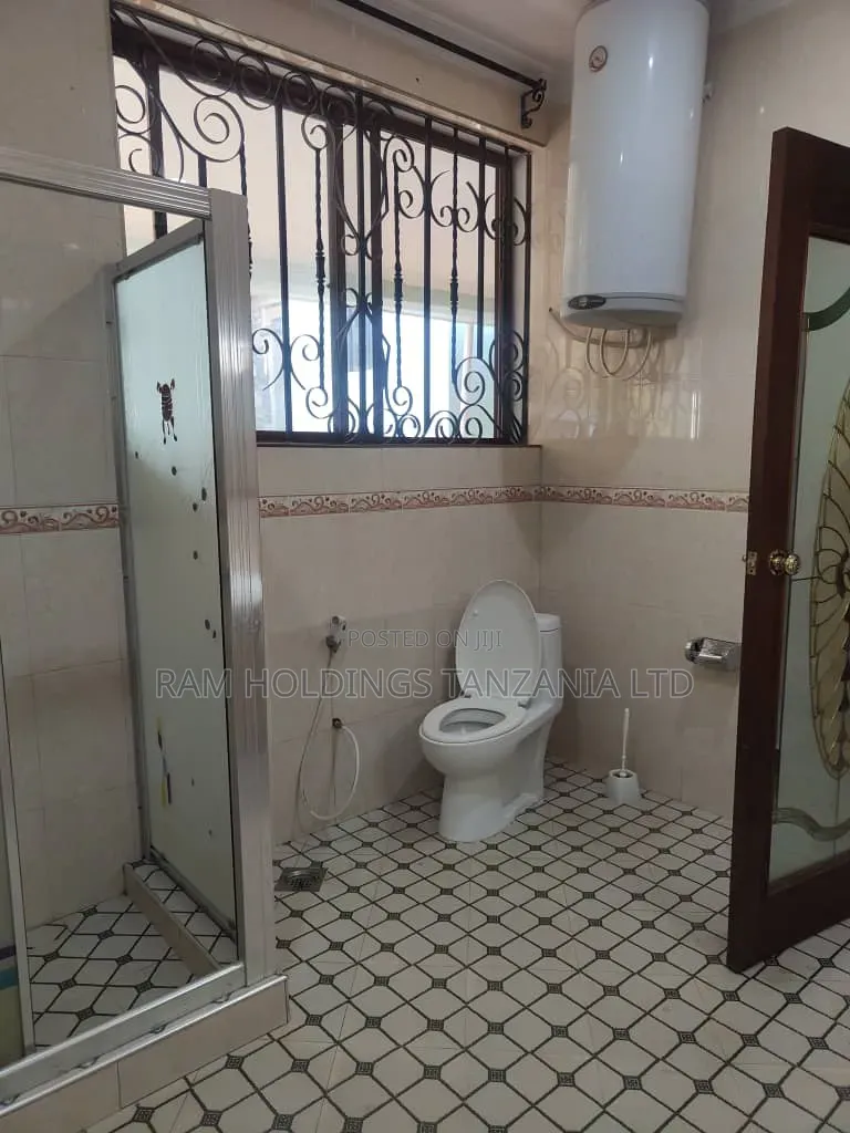 Furnished 1bdrm Apartment in Karama Lodge, Central Business Area