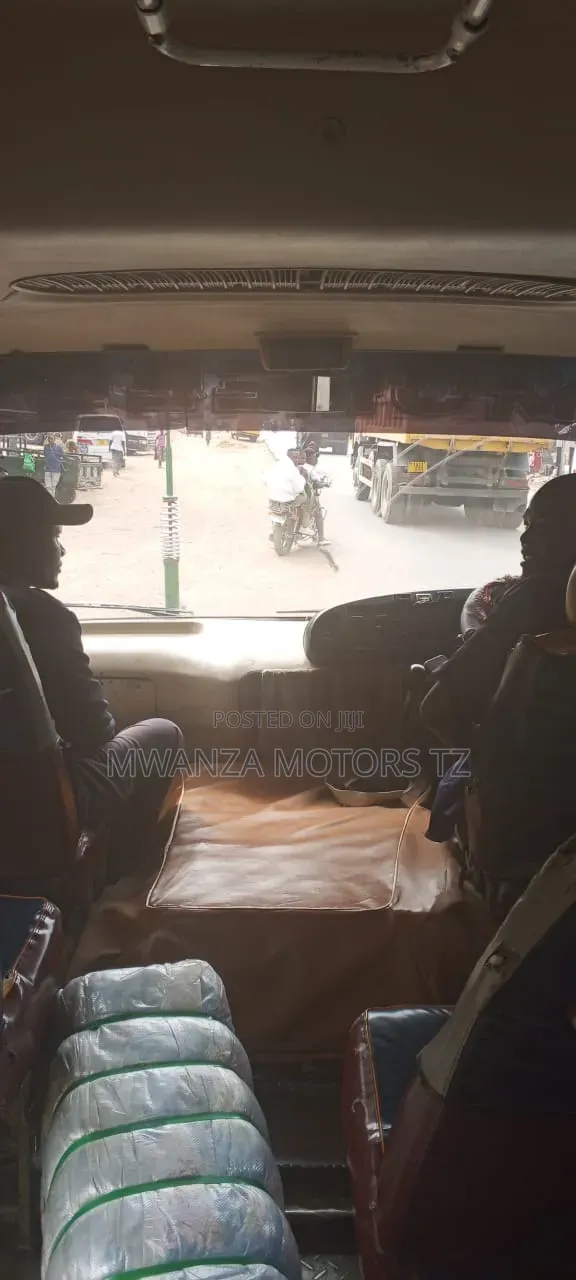 Toyota Coaster 2001 Green