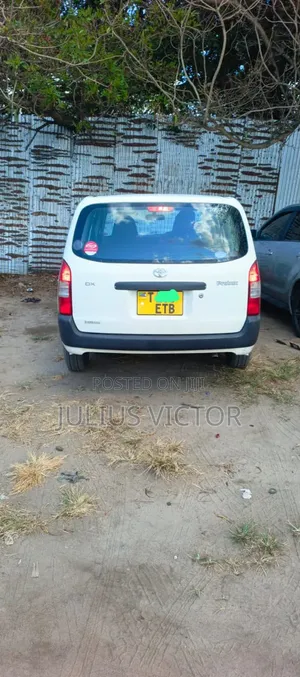 Toyota Probox 2007 White