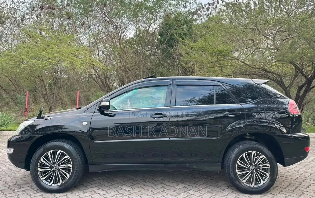 Toyota Harrier 2.4 2006 Black