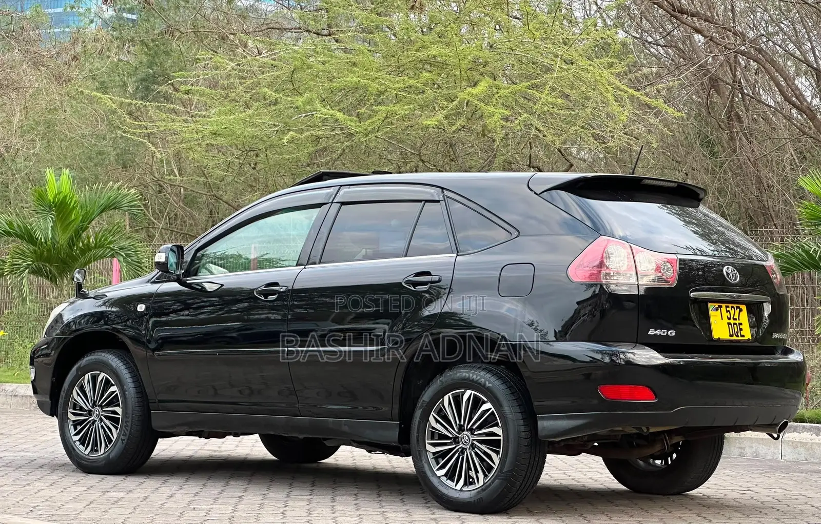 Toyota Harrier 2.4 2006 Black