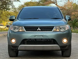 Mitsubishi Outlander 2005 Blue