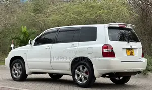 Toyota Kluger 2003 White