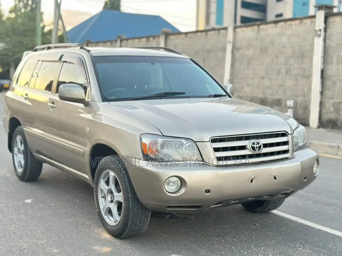 Toyota Kluger 2005 Silver