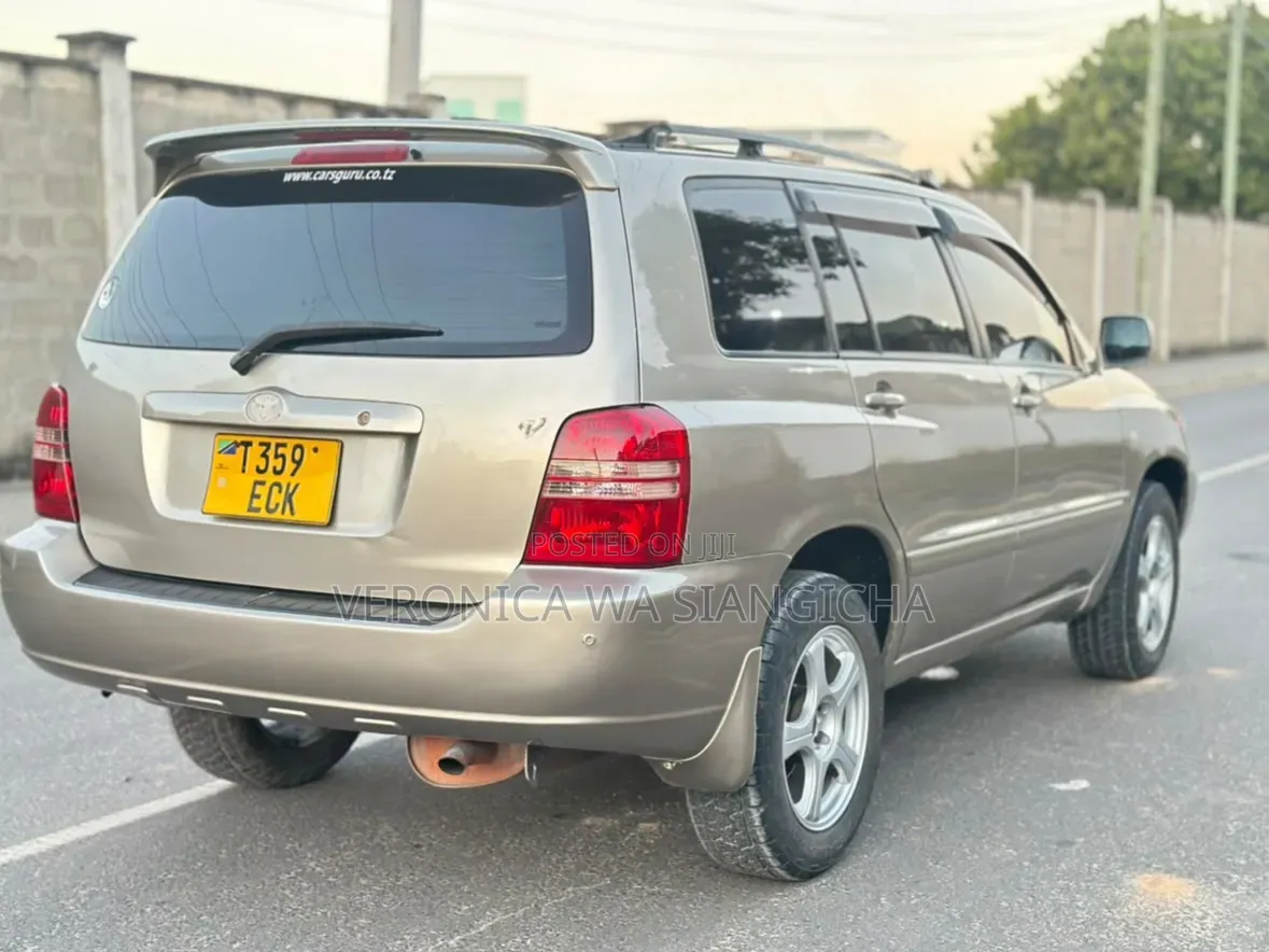 Toyota Kluger 2005 Silver
