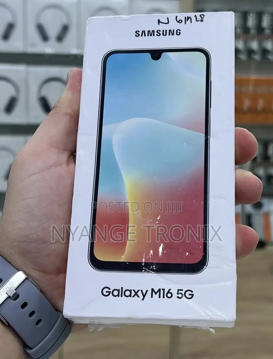 New Samsung Galaxy M16 128 GB Gold
