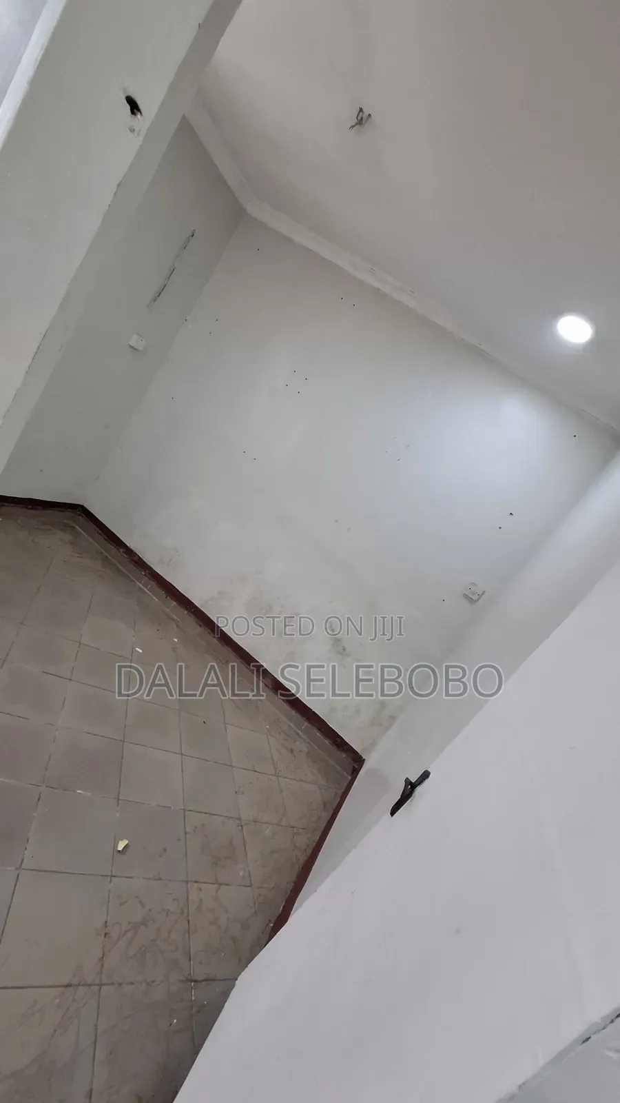 Privatte Office 2studio Full AC at Mliman City Mall