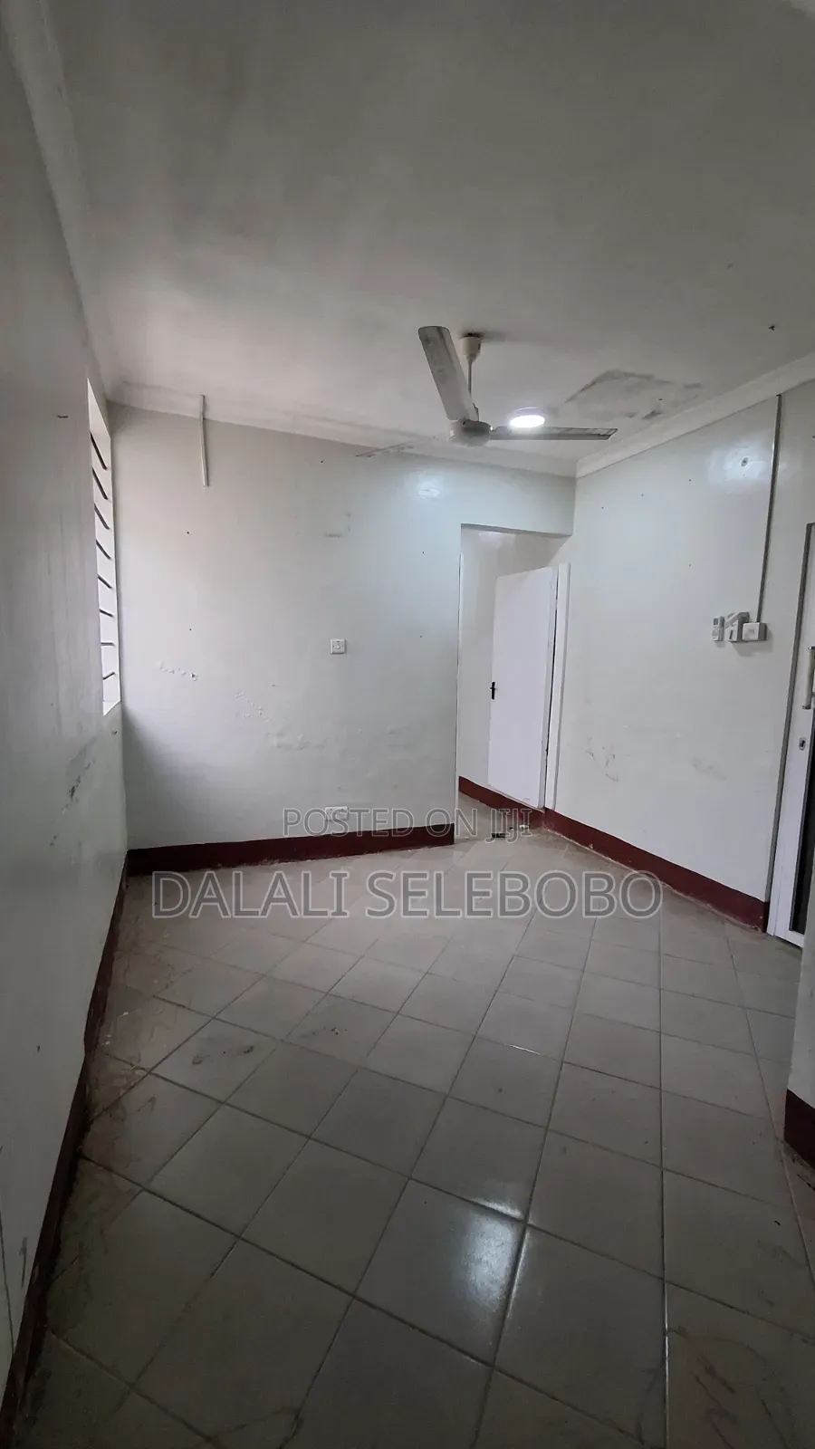Privatte Office 2studio Full AC at Mliman City Mall